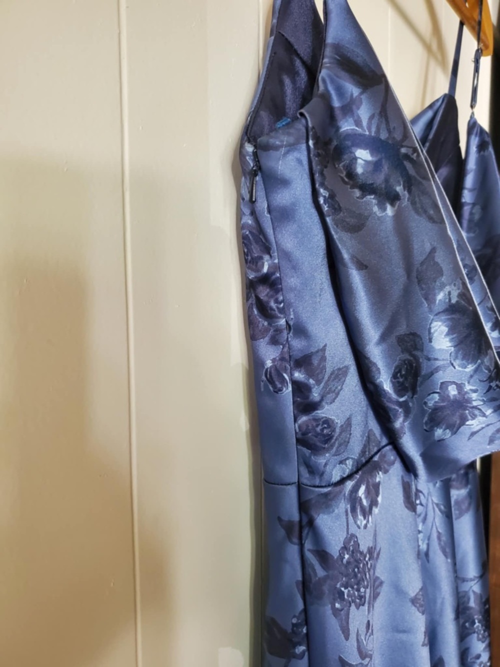 Revelry Nadia Satin Dress Indie Blue Bouquet Size 4 - Picture 6 of 14